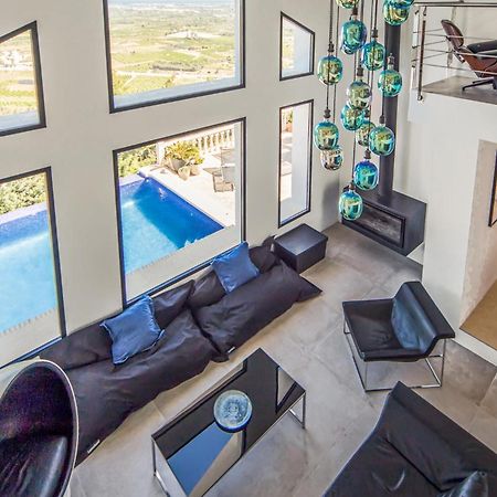 Amazing Home In Ador With Kitchenette Exterior foto